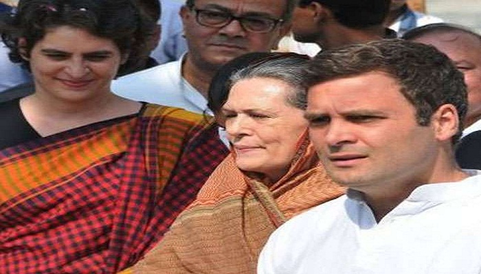 सोनिया-राहुल और प्रियंका