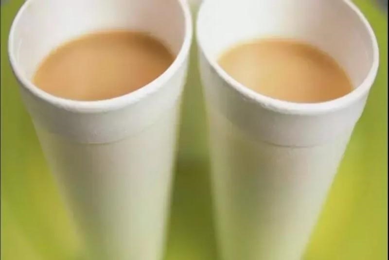 थर्माकोल कप में चाय व कॉफी