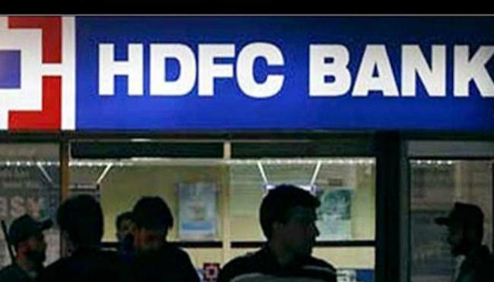 HDFC बैंक