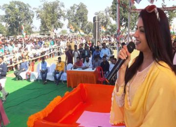 अभिनेत्री भाग्‍यश्री