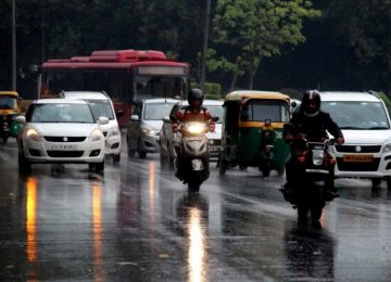 दिल्ली-एनसीआर में भारी बारिश