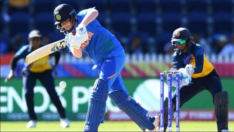 भारत ने श्रीलंका को सात विकेट से रौंदा