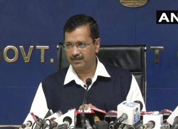 केजरीवाल का अधिकारियों संग बैठक