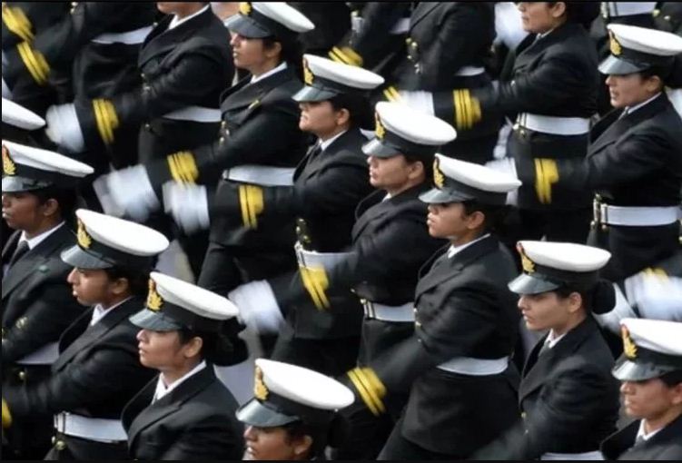 नौसेना में महिलाओं को मिला स्थायी कमीशन