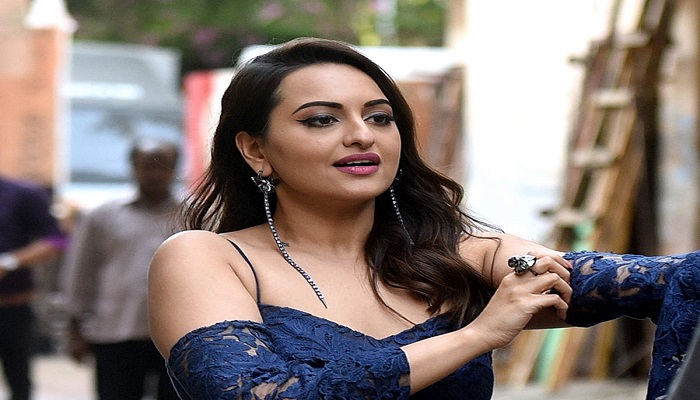 सोनाक्षी सिन्हा Sonakshi Sinha