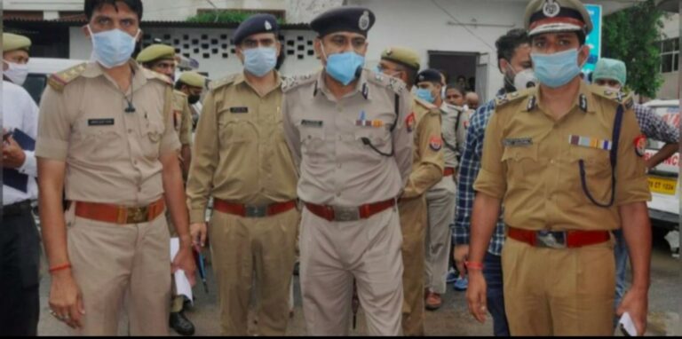 वांछित अभियुक्त की तलाश में गई थी चिनहट पुलिस टीम