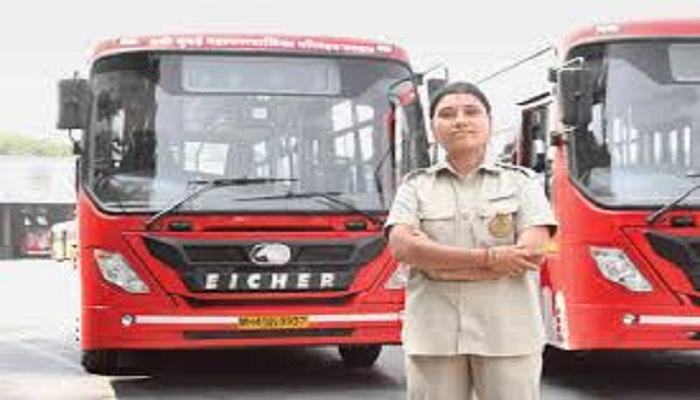 Pink Bus in up roadways