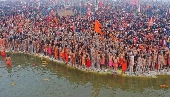 CROWD IN KUMBH