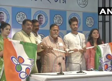 payal ghosh joined tmc