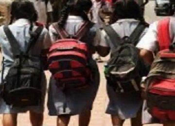 three school girls missing