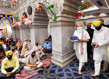 PM Modi Visited Gurudwara