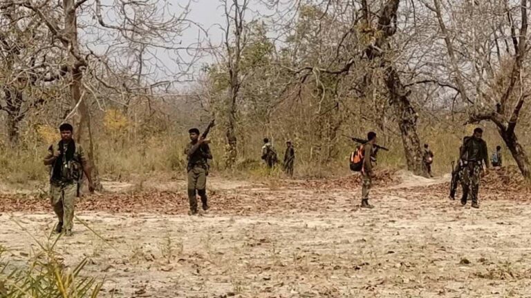 1506528-naxal-attack-ani
