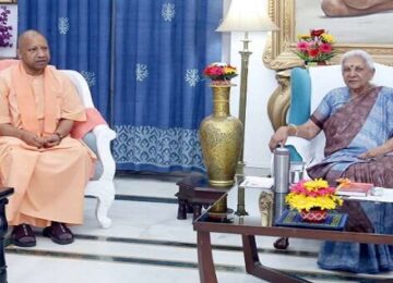 CM Yogi met governor