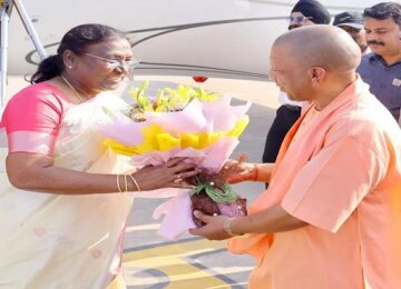 CM Yogi congratulated President Draupadi on her birthday