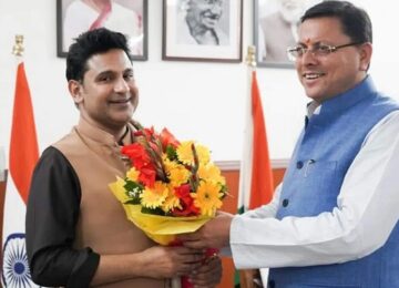 Manoj Muntashir met CM Dhami