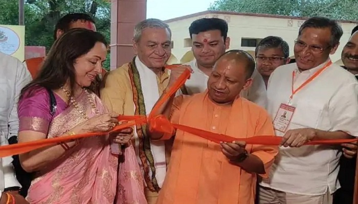 cm yogi in mathura