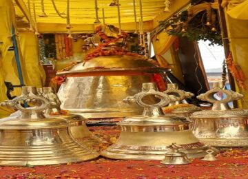 2400 kg bell handed over for Ram temple