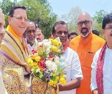 CM Dhami reached Telangana