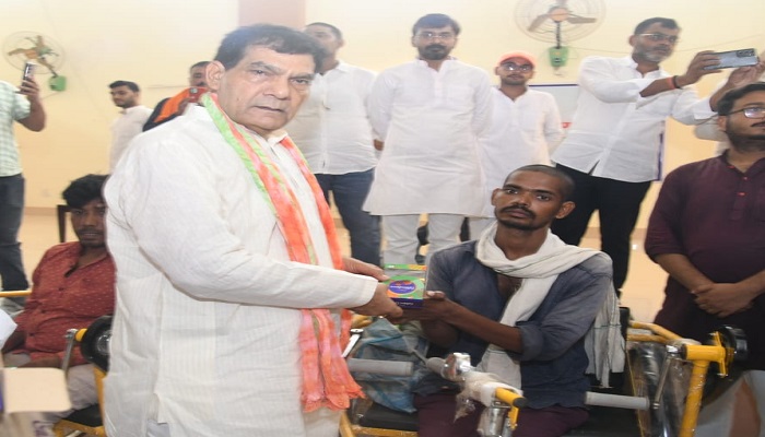 AK Sharma