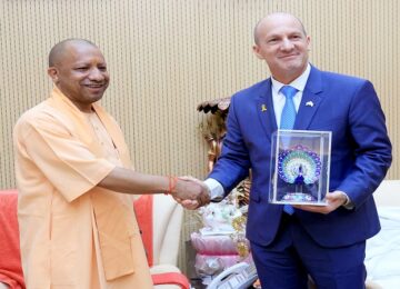 CM Yogi