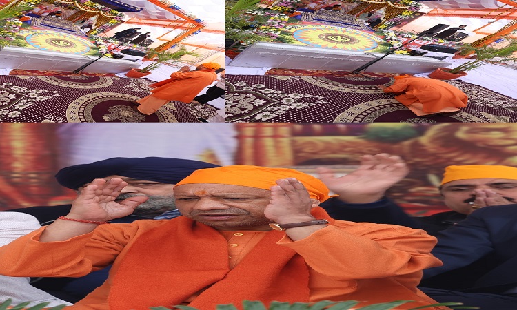 CM Yogi participated in the Prakash Parv of Guru Gobind Singh Ji