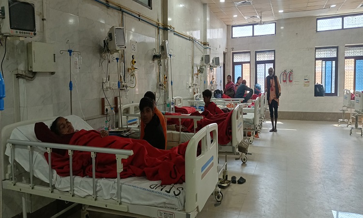 The injured are getting proper treatment on the instructions of CM Yogi