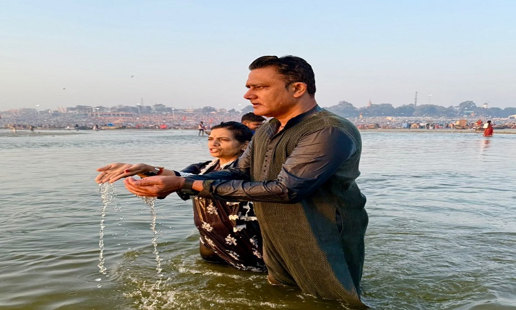 Anil Kumble took a holy dip at Triveni Sangam