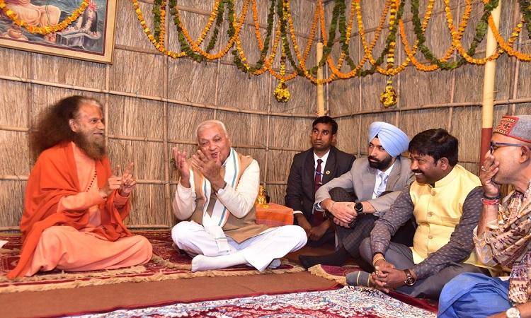 Bihar Governor Arif Mohammad Khan reached Maha Kumbh