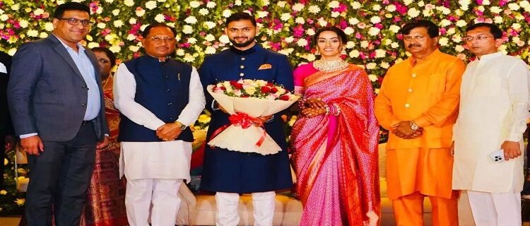 CM Vishnudev congratulated the newly married couple