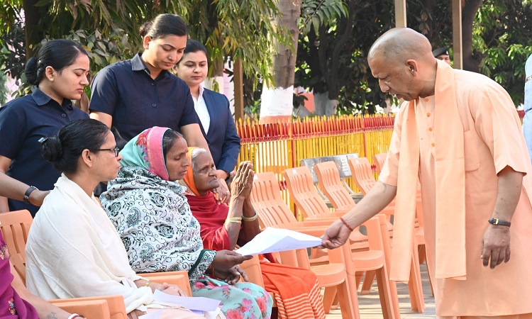 CM Yogi