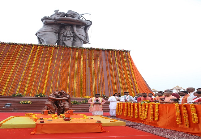 CM Yogi reached Shringverpur in Prayagraj