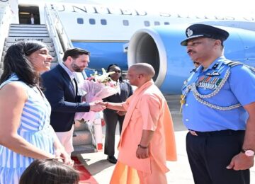 CM Yogi welcomed US Vice President JD Vance