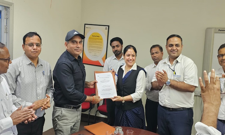 MOU signed between Tata Motors and ITI Aliganj