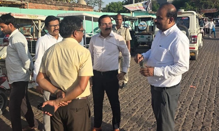 Campaign against unauthorized e-rickshaws launched