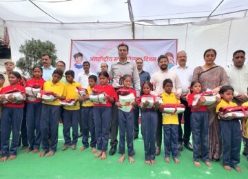 DM Savin Bansal