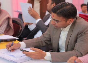 DM Savin Bansal