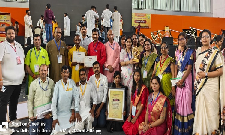 Yogi Government's Sanskrit promotion efforts received national honor