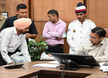 DM Savin Bansal