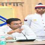 DM Savin Bansal