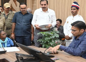 DM Savin Bansal