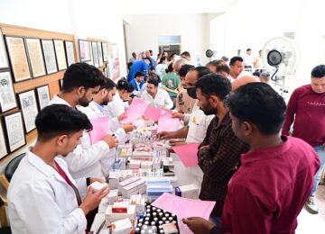 Free health camp for journalists and their family members
