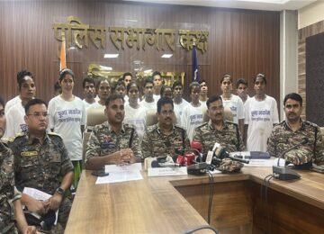 23 dreaded Naxalites surrendered