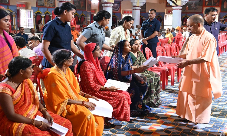 CM Yogi