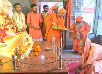 Gorakshapeeth is an example of the ideal relationship between Guru and disciple