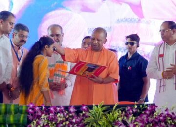 Yogi lashed out at Samajwadi Party's PDA Pathshala