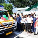CM Dhami flagged off 09 mobile medical units