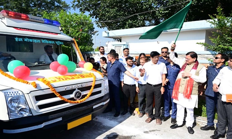 CM Dhami flagged off 09 mobile medical units