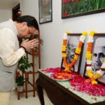 CM Dhami paid tribute to Mahatma Gandhi and Lal Bahadur Shastri