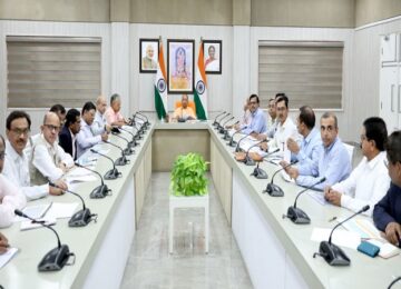CM Yogi held a meeting on Jal Jeevan Mission