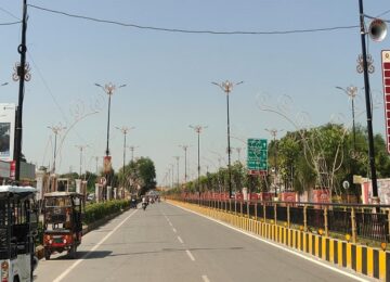 The streets of Ramnagari were illuminated before Deepotsav